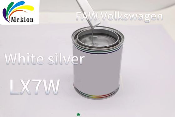 FAW فولكسفاغن الفضة LX7W إعادة تصفيف طلاء السيارات حماية البيئة عالية قابلية للحد
