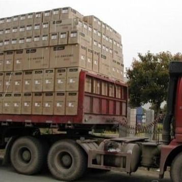 معجون بوليستر للسيارات بدرجة احترافية لنتائج إصلاح مستقرة ودائمة