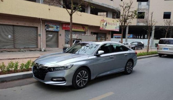 مضاد للخدوش الجاهزة للطلاء المختلط للسيارات رذاذ مقاوم للحرارة اللون الفضي العملي