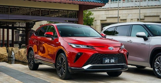 اللؤلؤة عديمة الرائحة اللون الأحمر الساطع طلاء السيارات مضاد للخدوش المقاوم للعفن